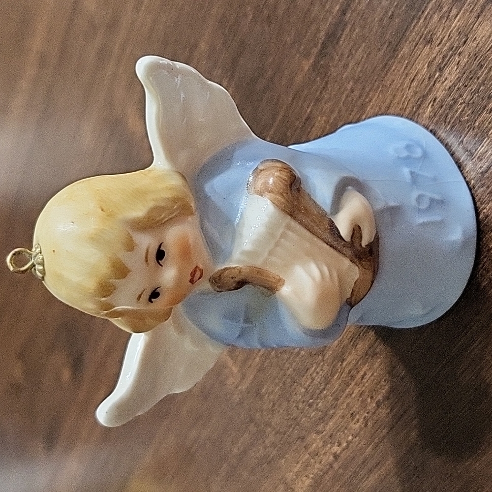 Vintage 1978 Goebel angel bell